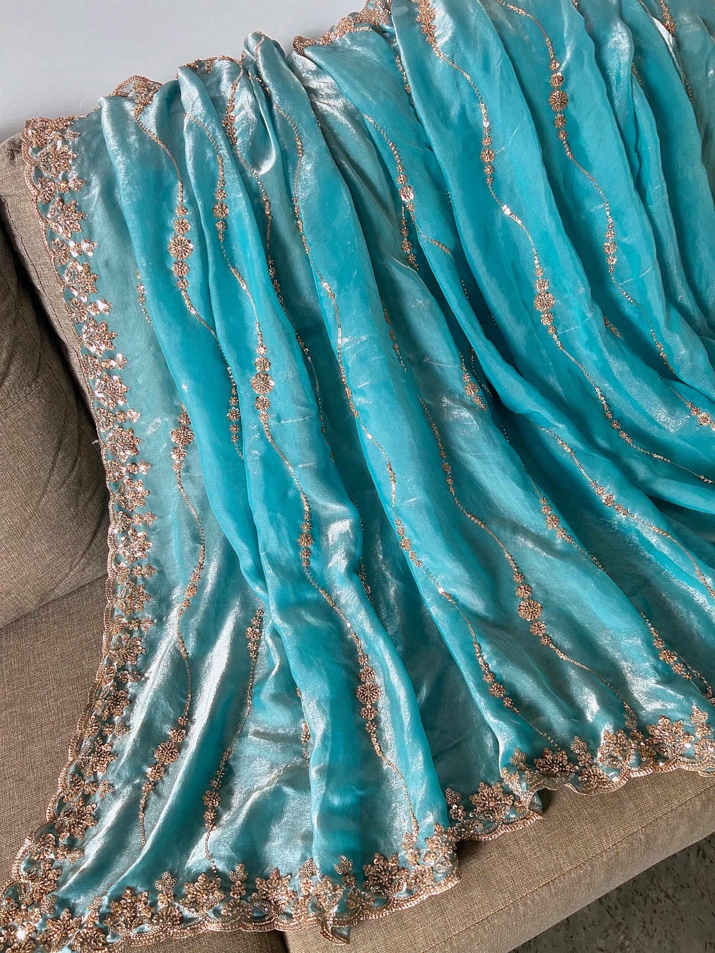 A83394C3-EFA3-4185-BD28-33586CC8770B